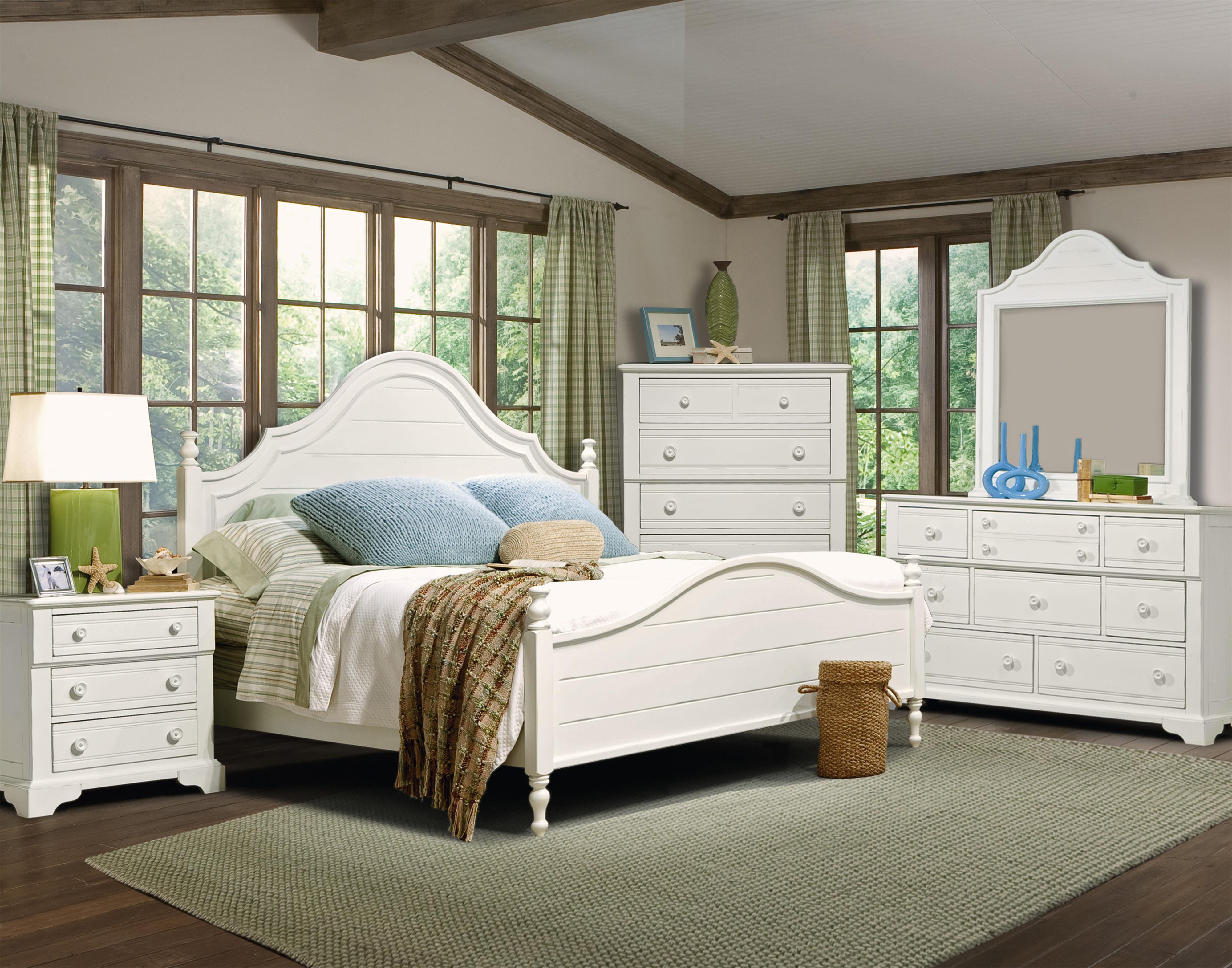 Vaughan Furniture Cottage Grove Dresser with 8 Drawers in Creamy White
